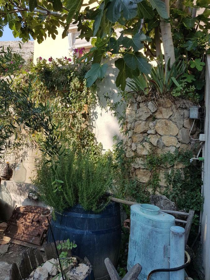 Apartment La-Vi Stara Baška 外观 照片